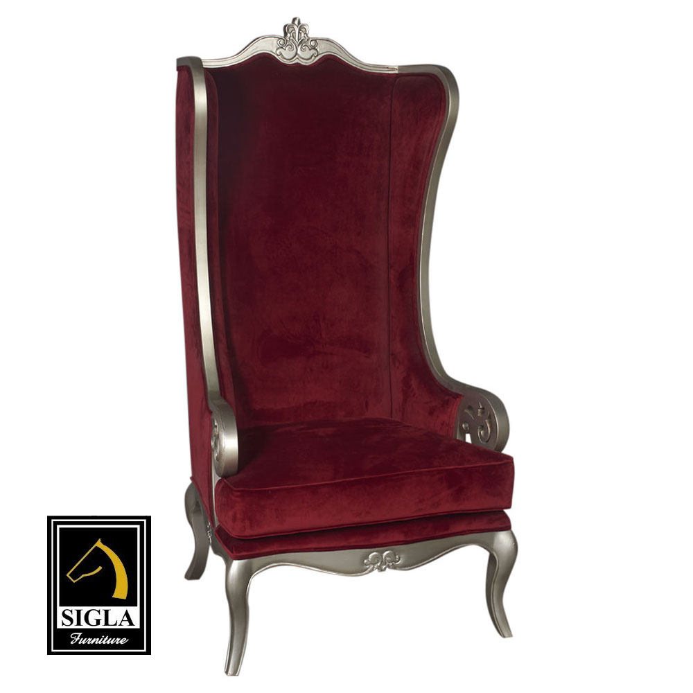 A Verona High-Back Throne Lounge Chair