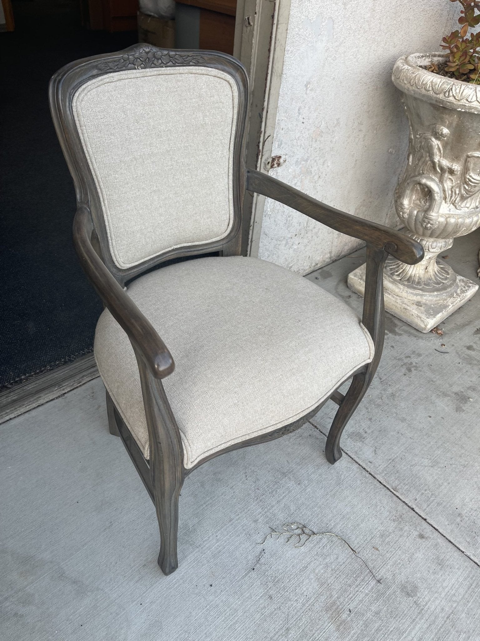 Louis XV Junior Contract Arm Chair_S1002A-4_3